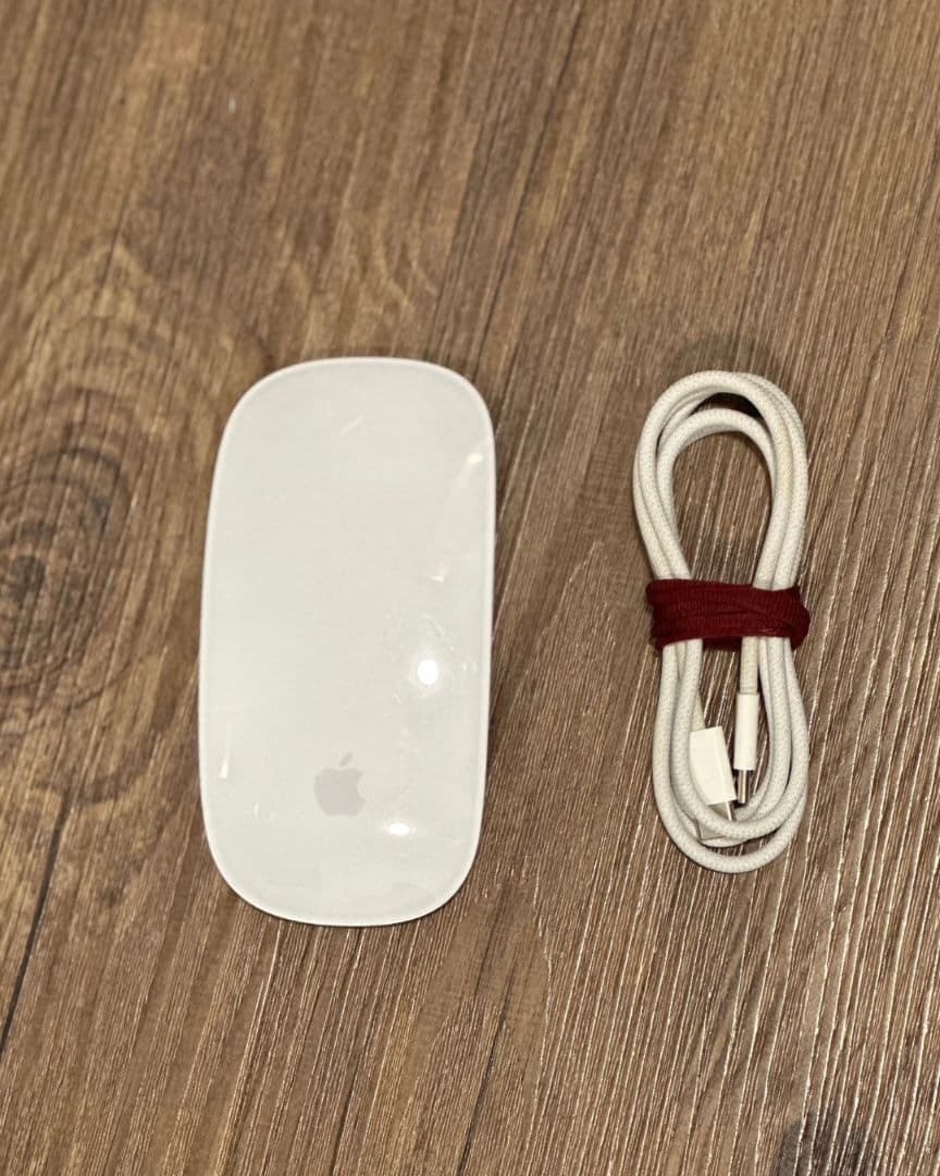 Magic Mouse (USB‑C) - White Multi-Touch Surface